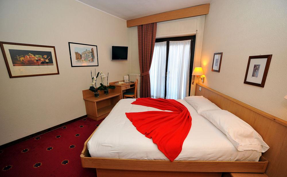 Hotel Derby Bormio Zewnętrze zdjęcie