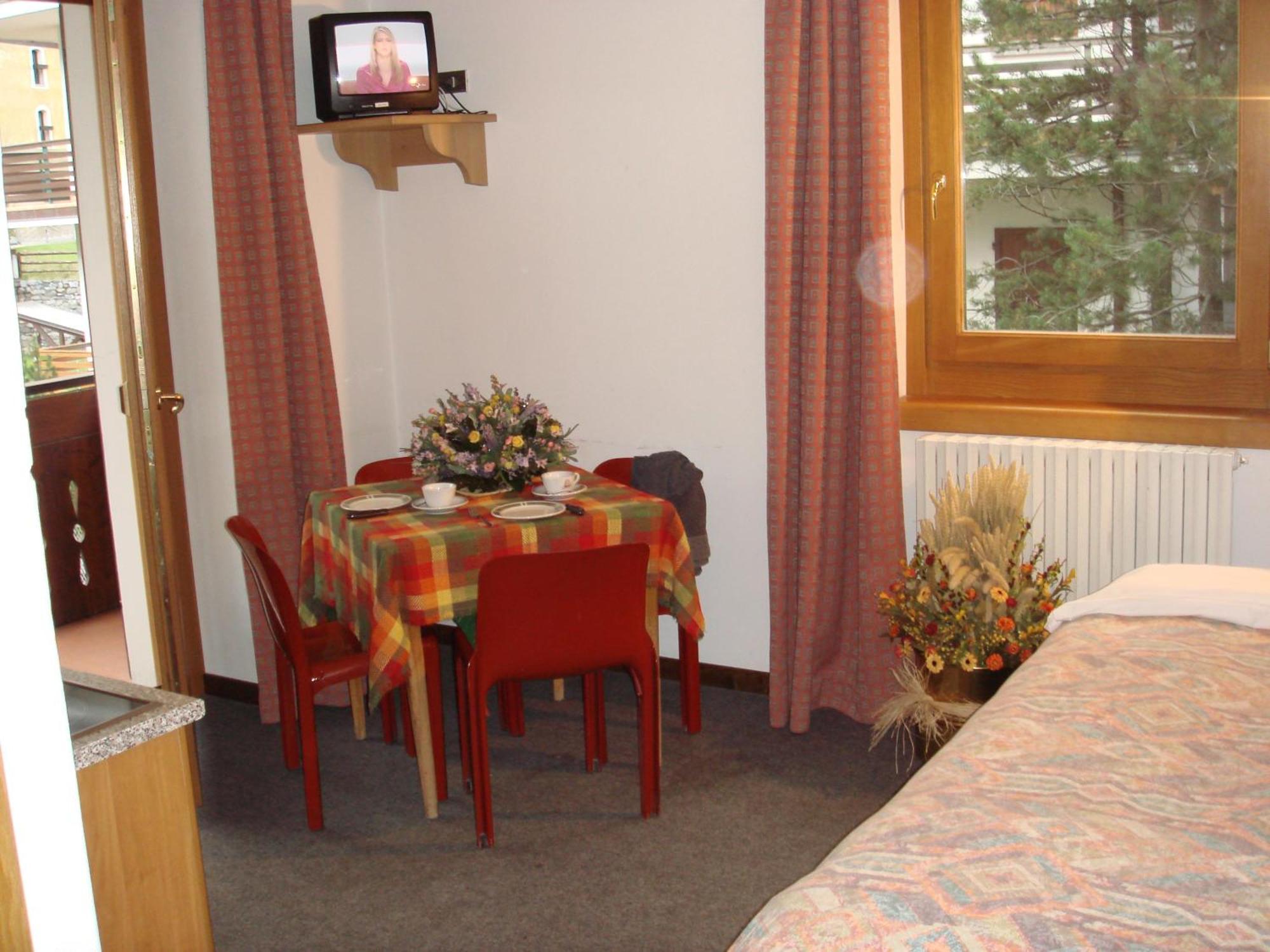 Hotel Derby Bormio Zewnętrze zdjęcie