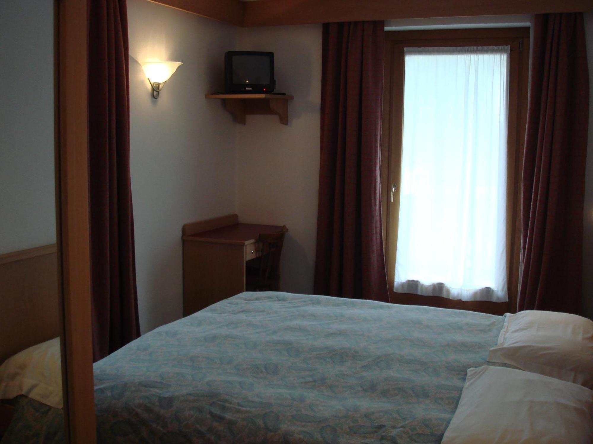 Hotel Derby Bormio Zewnętrze zdjęcie